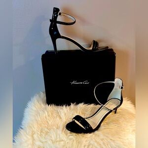 Kenneth Cole Milania Black Sandal Size 8.5
